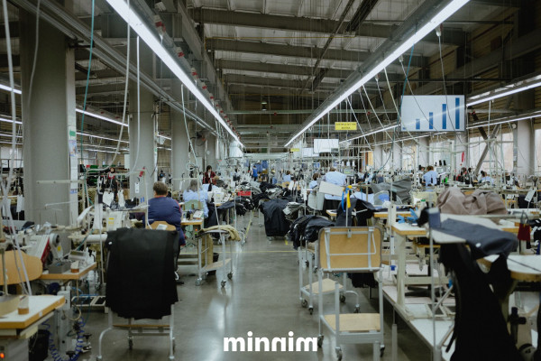 Інвестиції в  бренд джинсового одягу  minnim